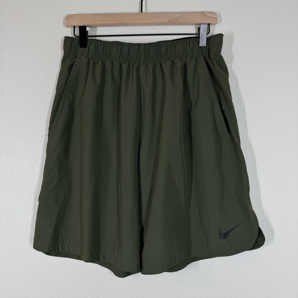 Nike Flex Woven Training Shorts Green Elastic Waistband Activewear Gym Large